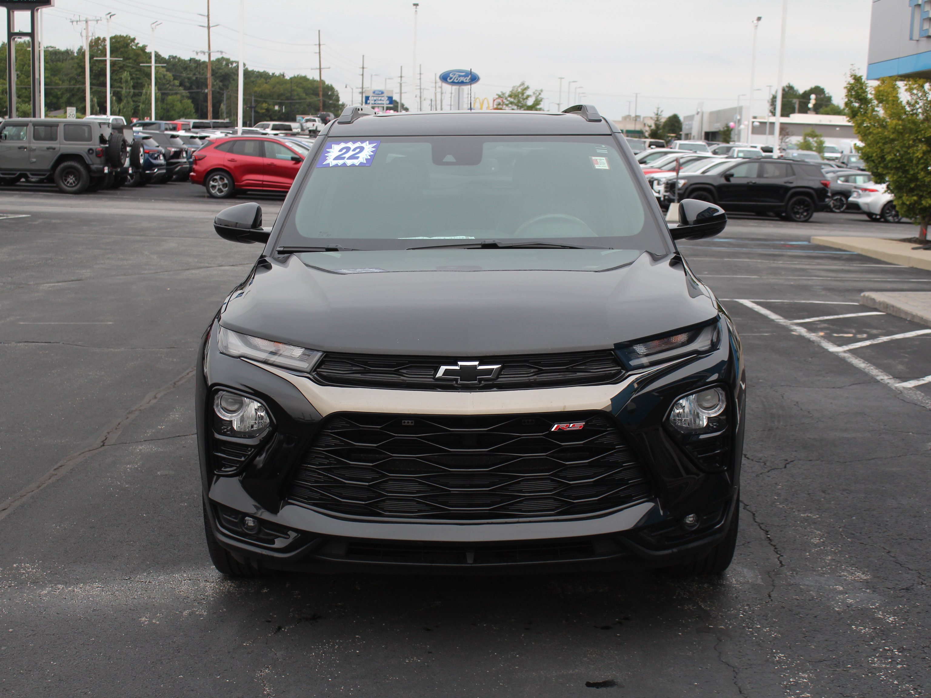 Certified 2022 Chevrolet TrailBlazer RS w/ Sun and Liftgate Package AWD/4WD image 11