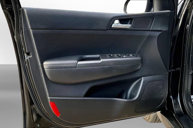 Used 2020 Kia Sportage LX FWD image 23