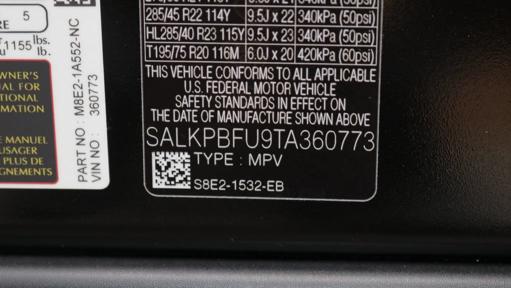 Used 2026 Land Rover Range Rover Long Wheelbase SE AWD/4WD image 26