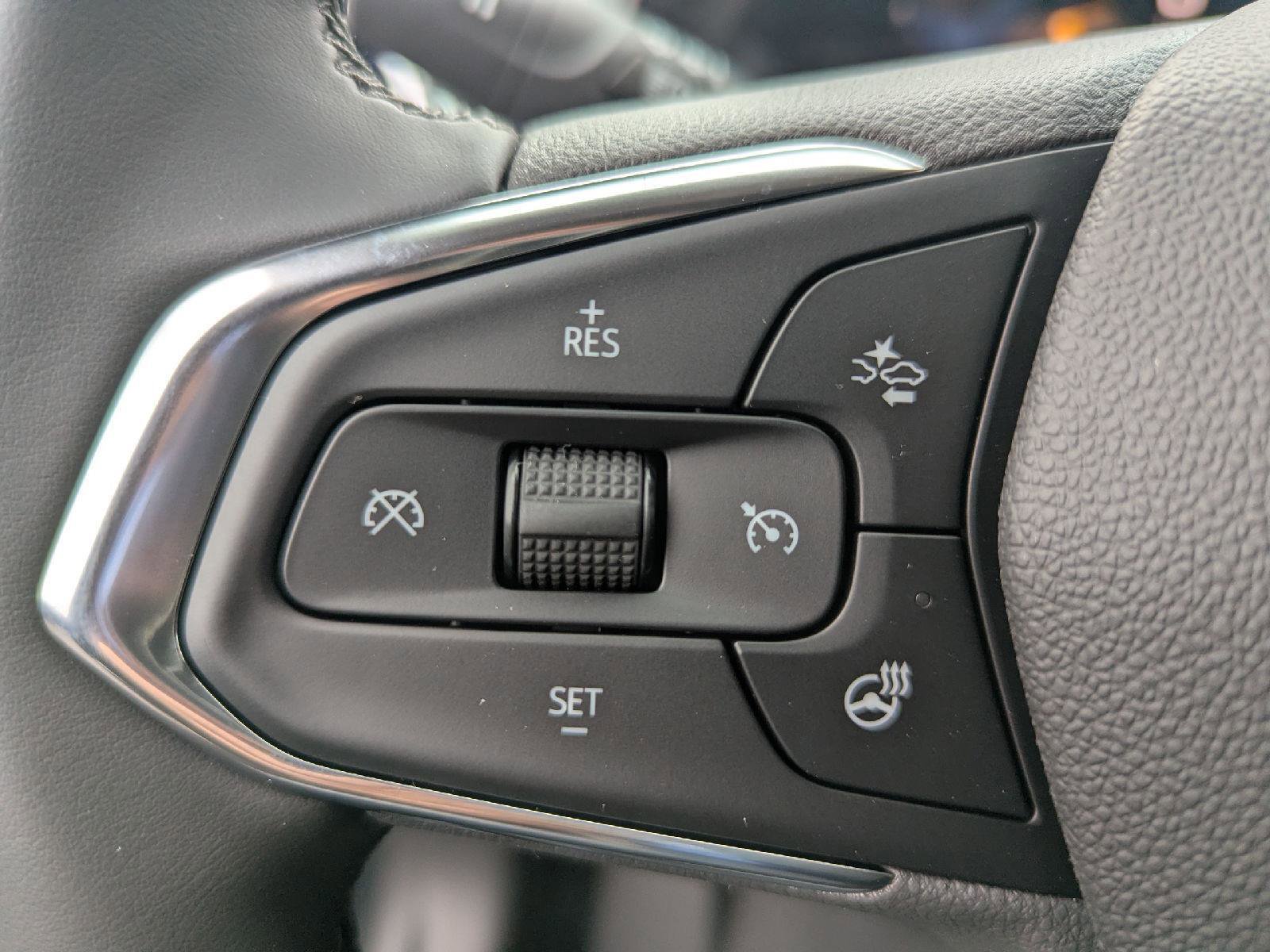 New 2026 Chevrolet Trax LT w/ Driver Confidence Package image 34