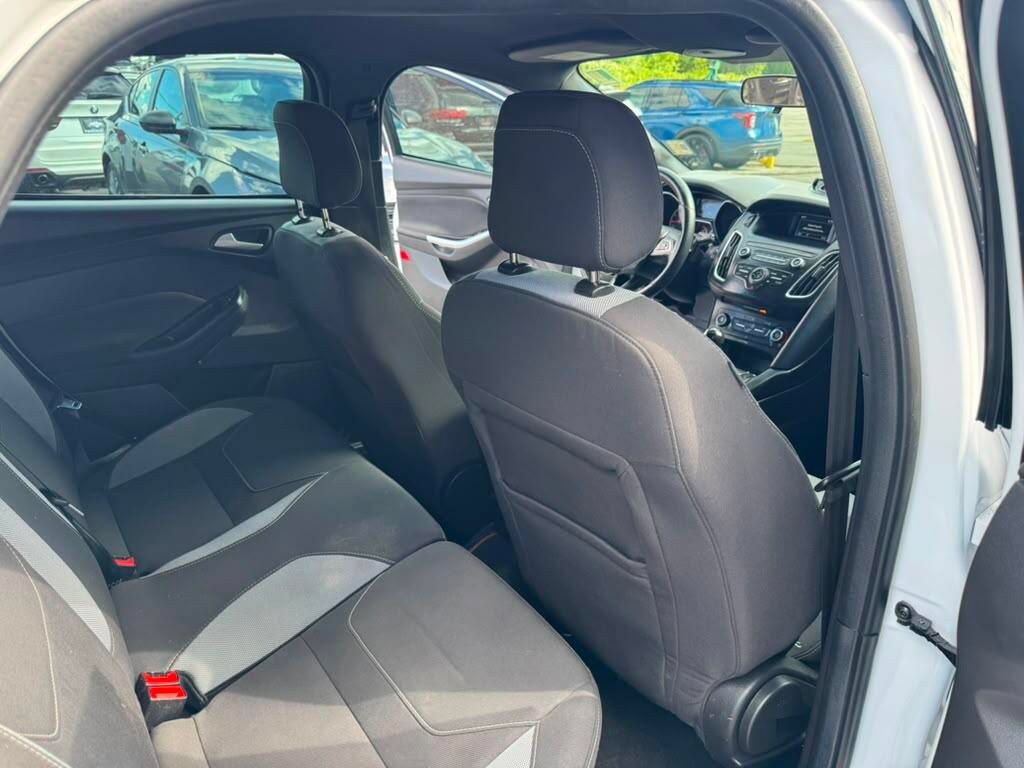 Used 2018 Ford Focus ST FWD image 13