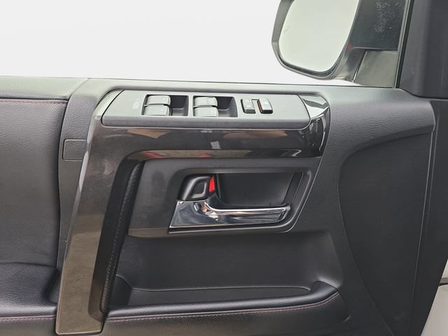 Used 2023 Toyota 4Runner TRD Off-Road Premium AWD/4WD image 27