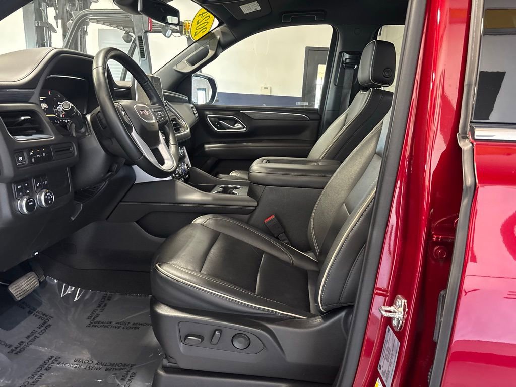 Used 2024 GMC Yukon SLT image 28