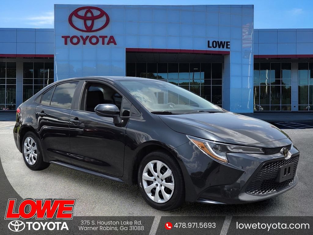Used 2022 Toyota Corolla LE FWD image 1