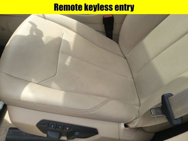 Used 2014 BMW 320i xDrive Sedan image 11