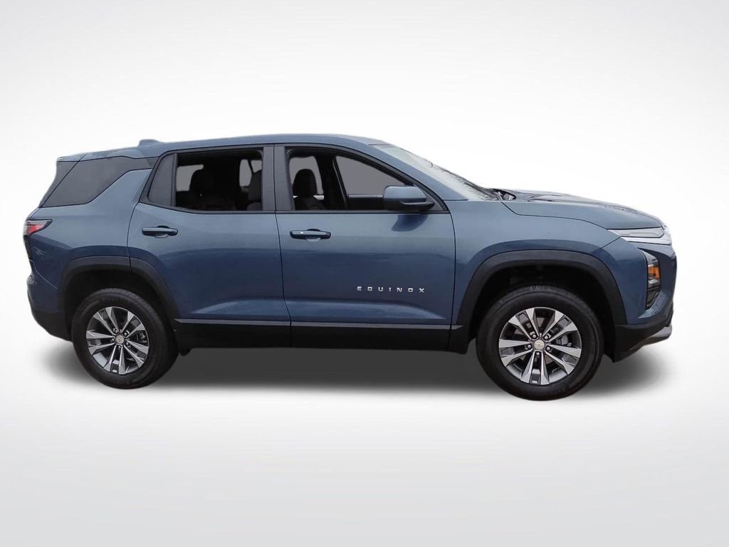 Certified 2025 Chevrolet Equinox LT image 8