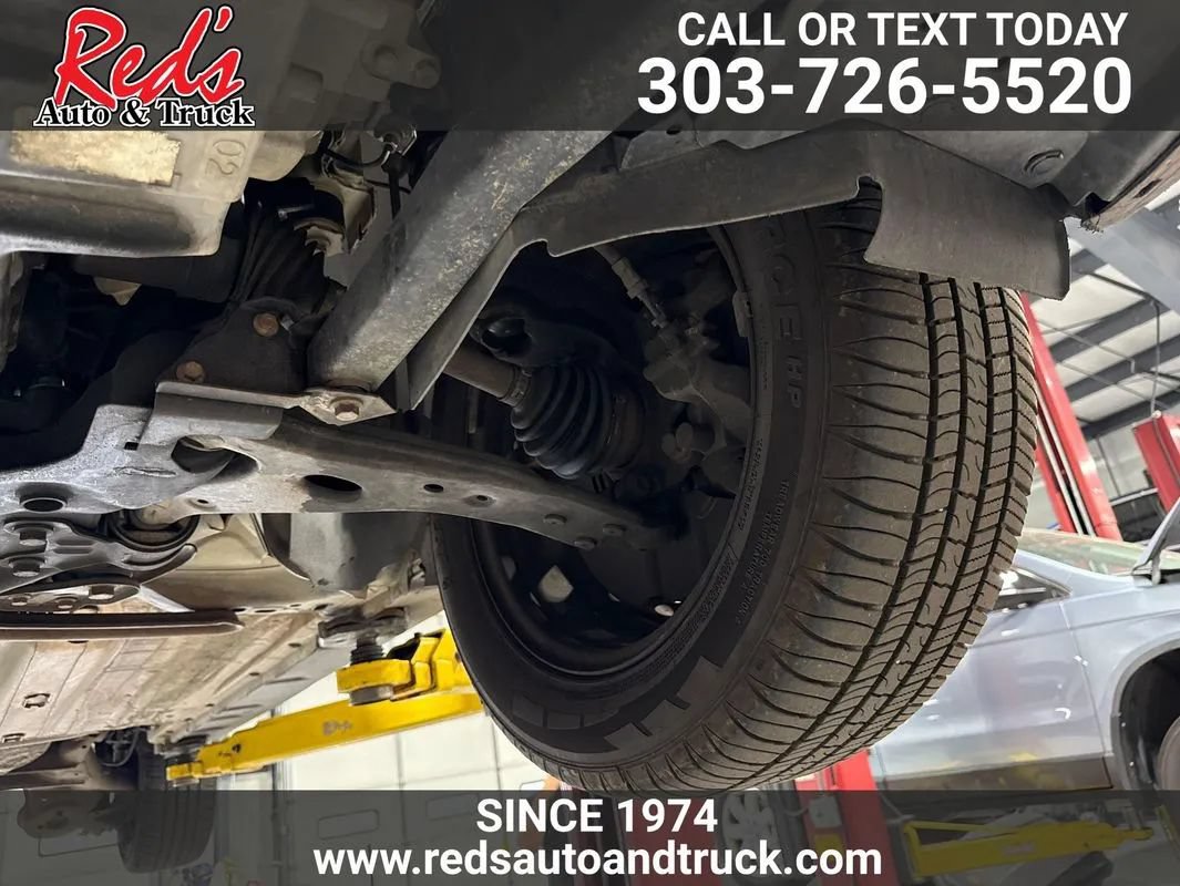 Used 2014 Ford Transit Connect XL FWD image 23