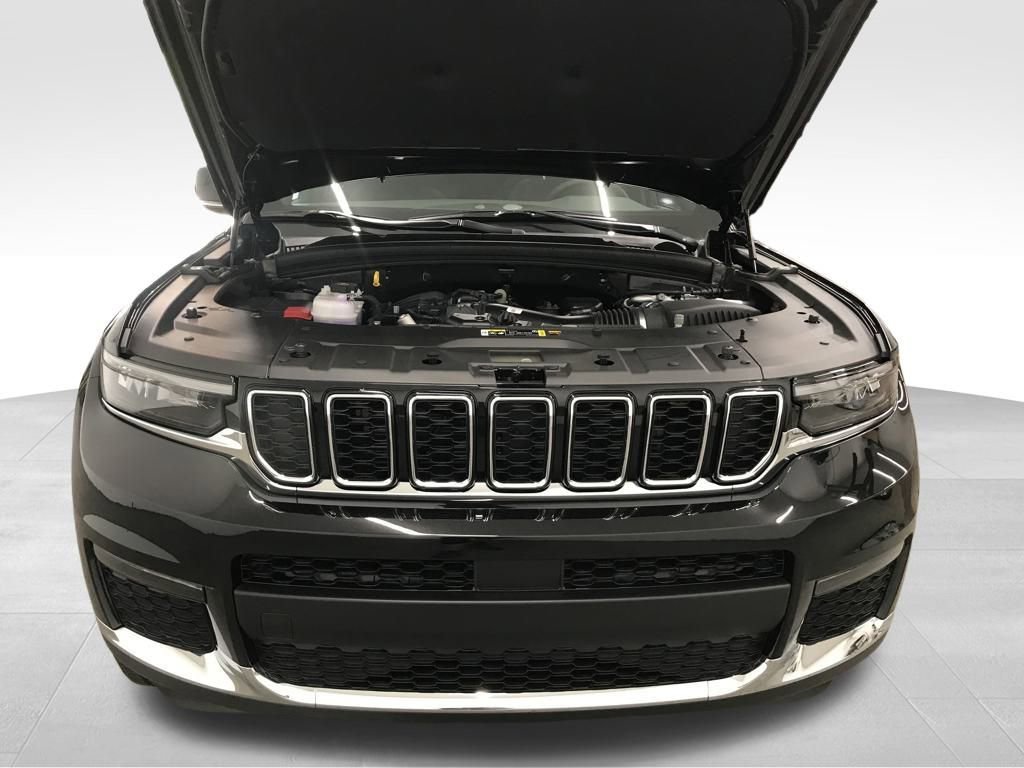 New 2025 Jeep Grand Cherokee L Limited image 46