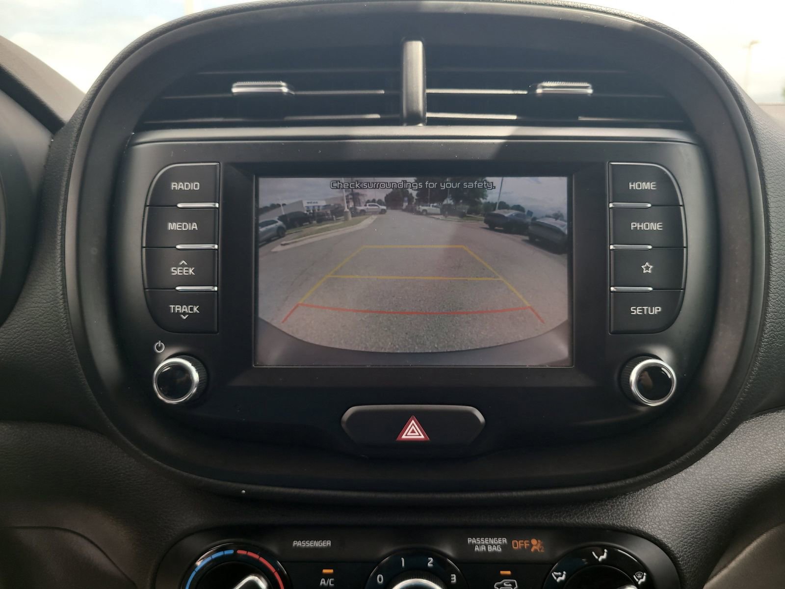 Used 2020 Kia Soul LX FWD image 20