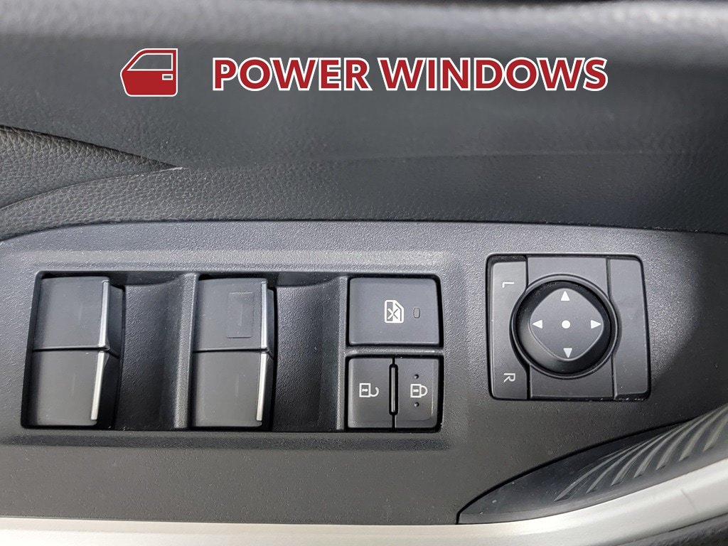 Used 2022 Toyota RAV4 XLE Premium AWD/4WD image 28