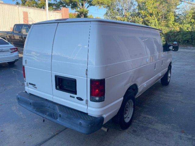 Used 2012 Ford E-150 and Econoline 150 image 5