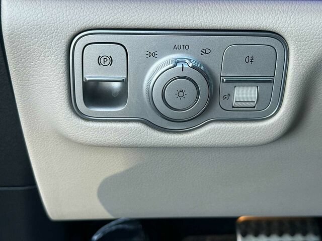 Certified 2024 Mercedes-Benz GLS 450 4MATIC image 37