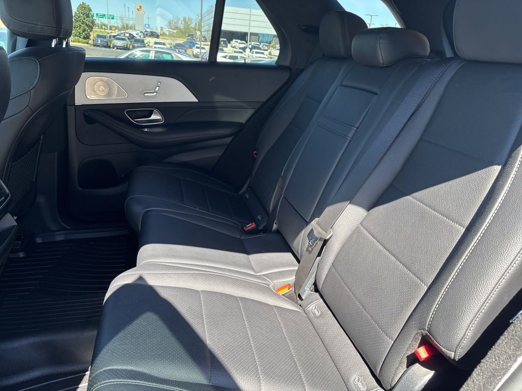 Used 2022 Mercedes-Benz GLE 350 w/ 3rd Row Seat Package image 17