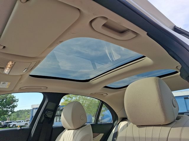 Used 2021 Mercedes-Benz E 350 4MATIC Sedan image 17