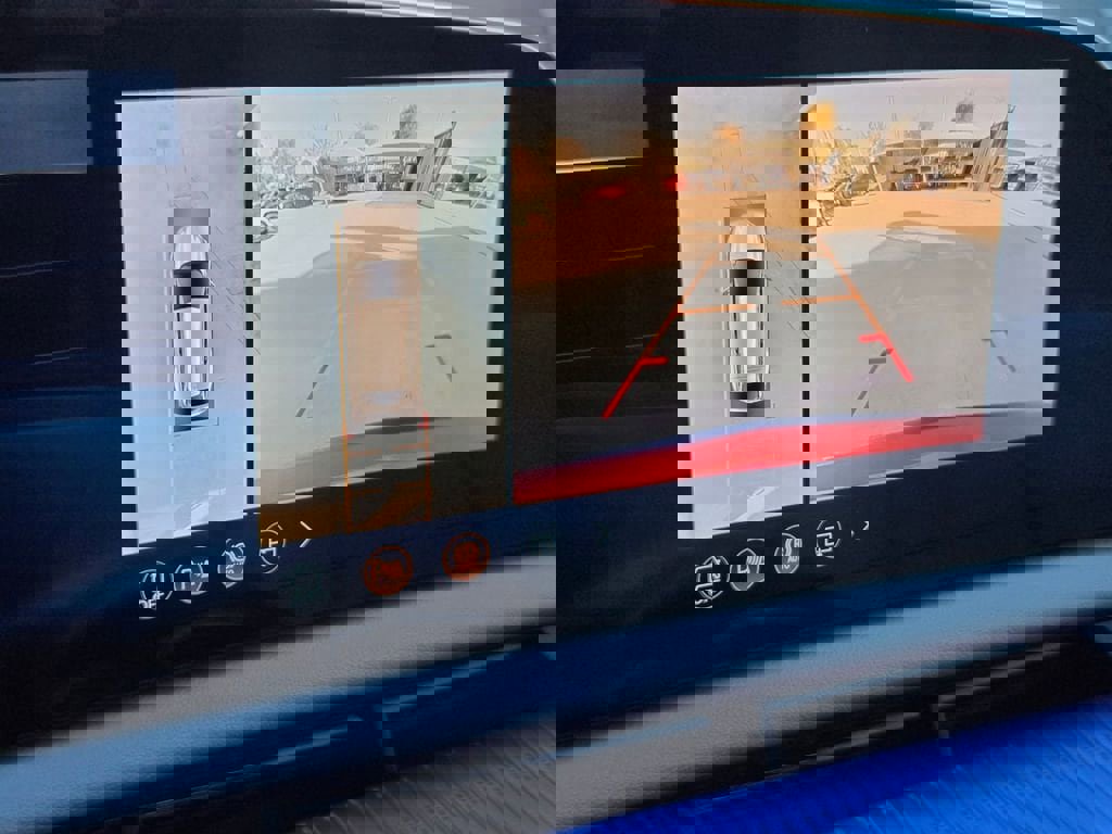 New 2026 Cadillac Optiq Sport 2 w/ LPO, Floor Liner Package image 20