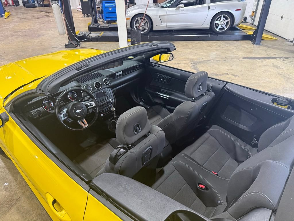Used 2016 Ford Mustang Convertible w/ Equipment Group 051A RWD image 23