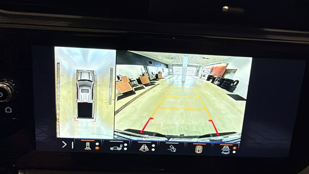 Used 2025 GMC Sierra 1500 Denali Ultimate image 38