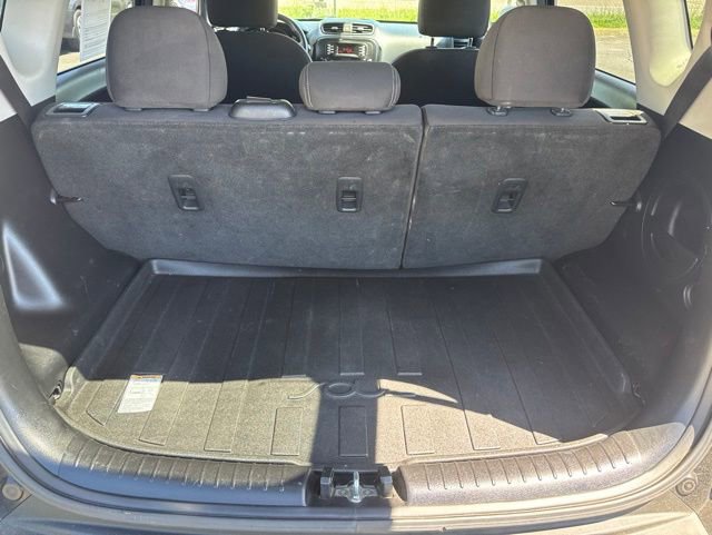 Used 2016 Kia Soul FWD image 9