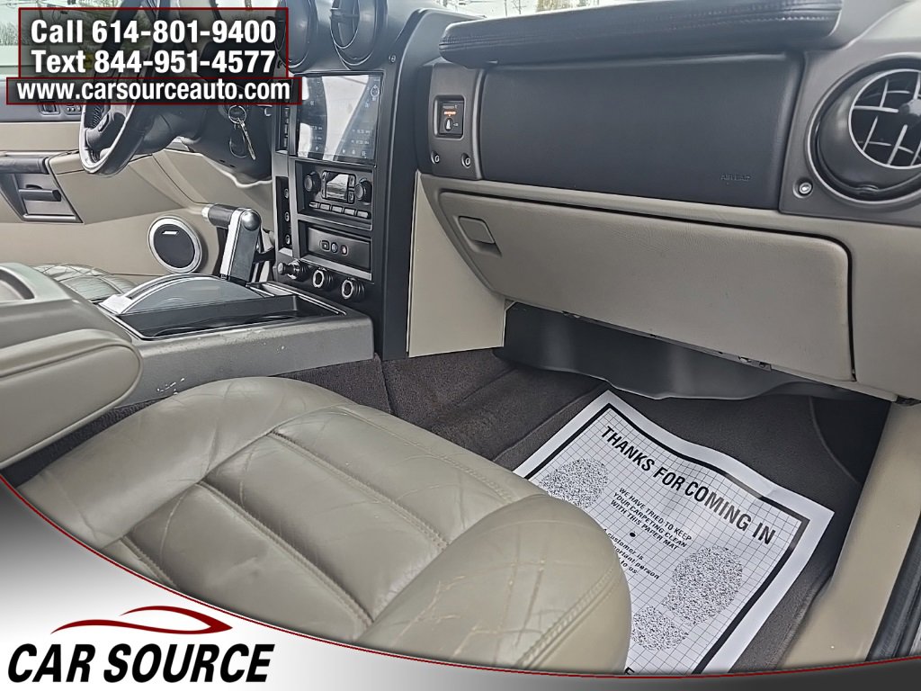 Used 2004 HUMMER H2 w/ Preferred Equipment Group image 26