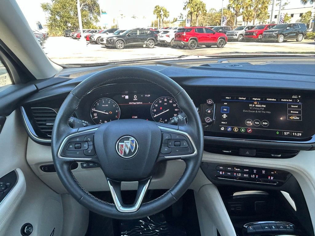 Used 2023 Buick Envision Avenir image 16