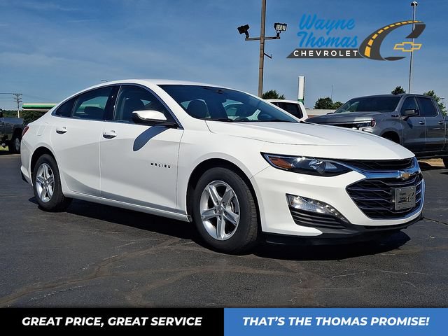 Used 2024 Chevrolet Malibu LT FWD image 1