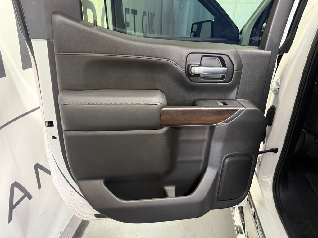Used 2019 GMC Sierra 1500 SLT w/ SLT Premium Plus Package AWD/4WD image 11