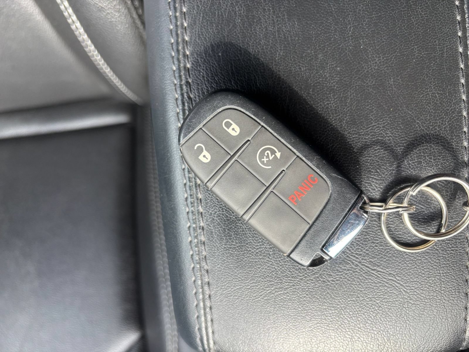 Used 2025 Jeep Compass Limited AWD/4WD image 25