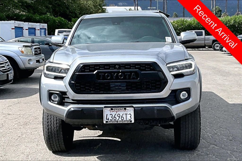 Used 2023 Toyota Tacoma TRD Off-Road w/ TRD Premium Off Road Package AWD/4WD image 2