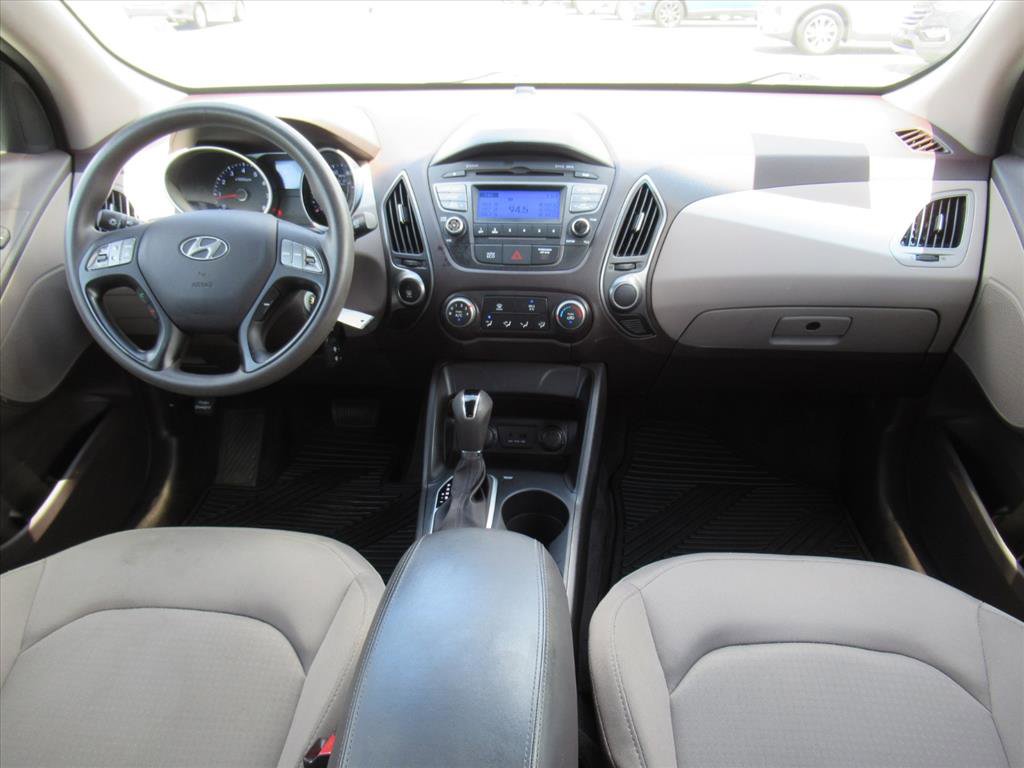 Used 2014 Hyundai Tucson GLS image 12