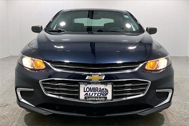 Used 2018 Chevrolet Malibu LS image 2