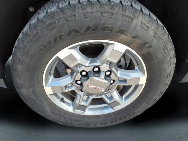 Used 2025 GMC Sierra 3500 SLT image 10