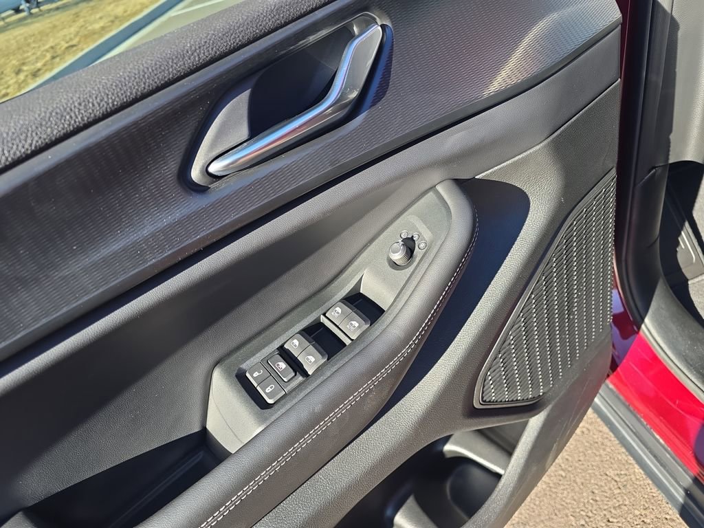 Used 2025 Jeep Grand Cherokee L Laredo image 13