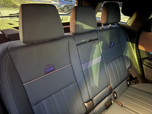 Used 2025 MINI Cooper Countryman S w/ Comfort Package Max image 31