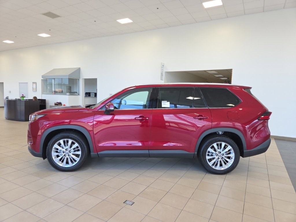 New 2025 Toyota Grand Highlander AWD image 2