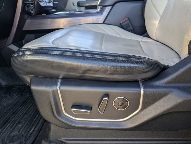 Used 2020 Ford F350 Limited image 21