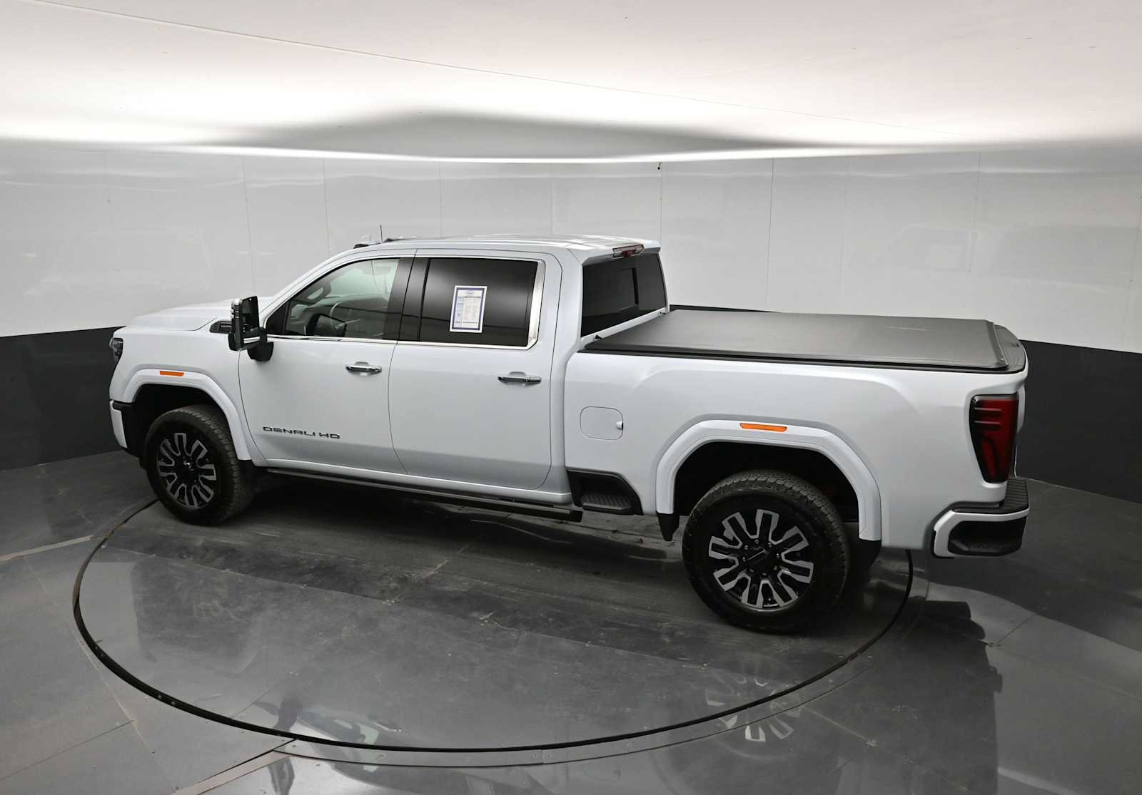 Used 2026 GMC Sierra 2500 Denali Ultimate AWD/4WD image 29