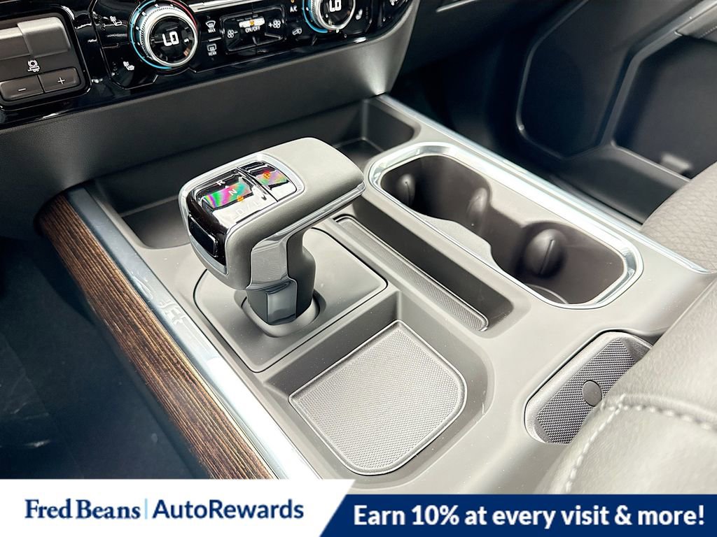 New 2026 GMC Sierra 1500 Elevation w/ LPO, Elevation Black Package image 34