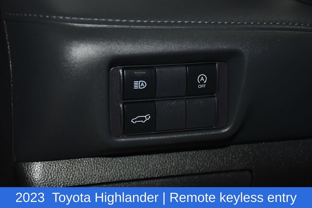 Used 2023 Toyota Highlander XSE image 9