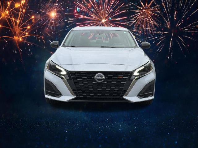 Certified 2025 Nissan Altima 2.5 SR w/ SR Premium Package AWD/4WD image 30