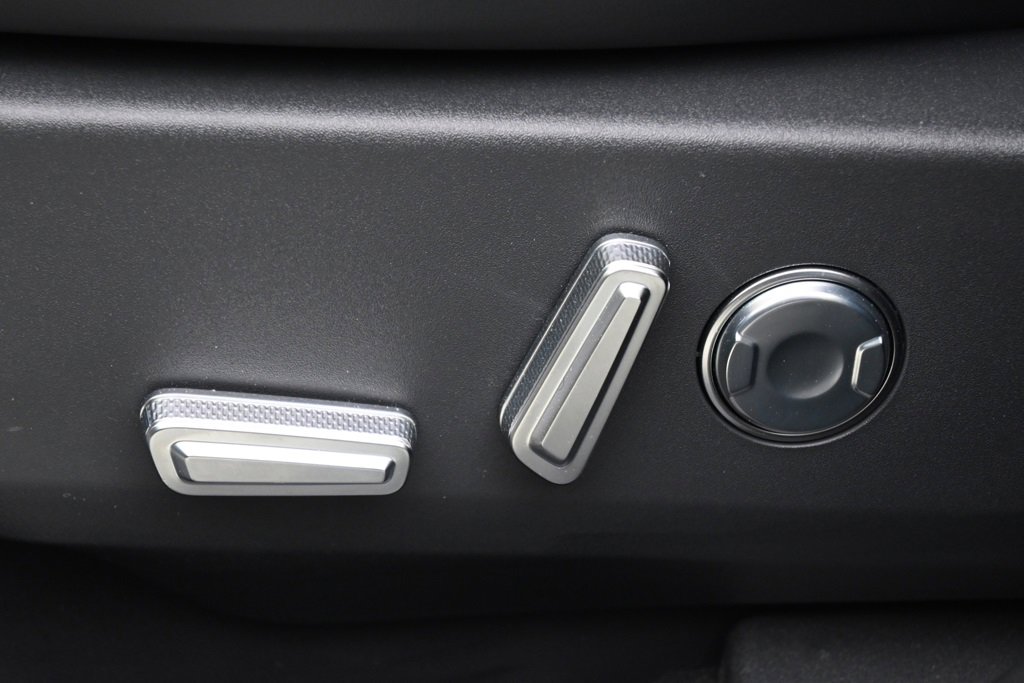 New 2026 Lincoln Nautilus Premier w/ Equipment Group 102A image 14