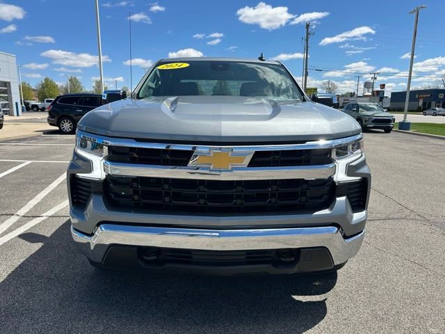 Used 2024 Chevrolet Silverado 1500 LT image 3