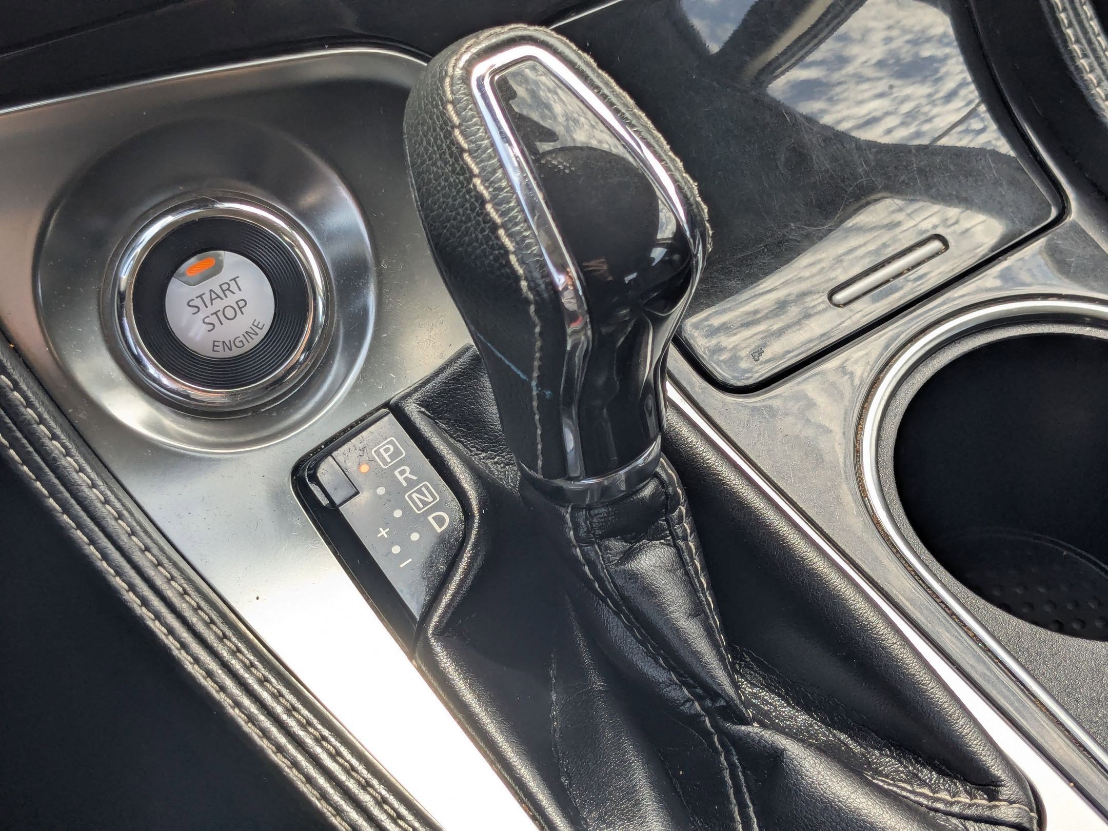 Used 2022 Nissan Maxima SV w/ Floor Mat Group image 27