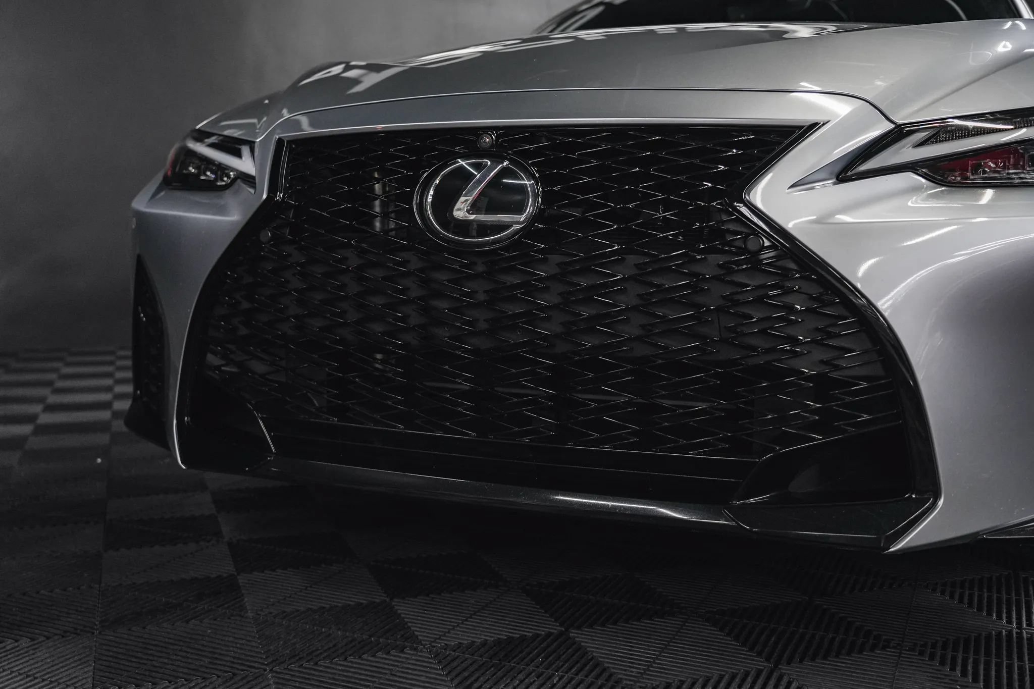 Used 2024 Lexus IS 350 F Sport w/ Navigation Package AWD/4WD image 4