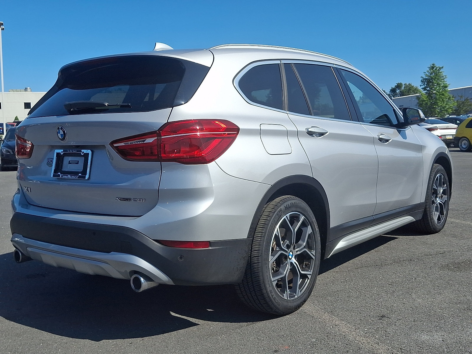 Used 2020 BMW X1 xDrive28i w/ Convenience Package AWD/4WD image 6
