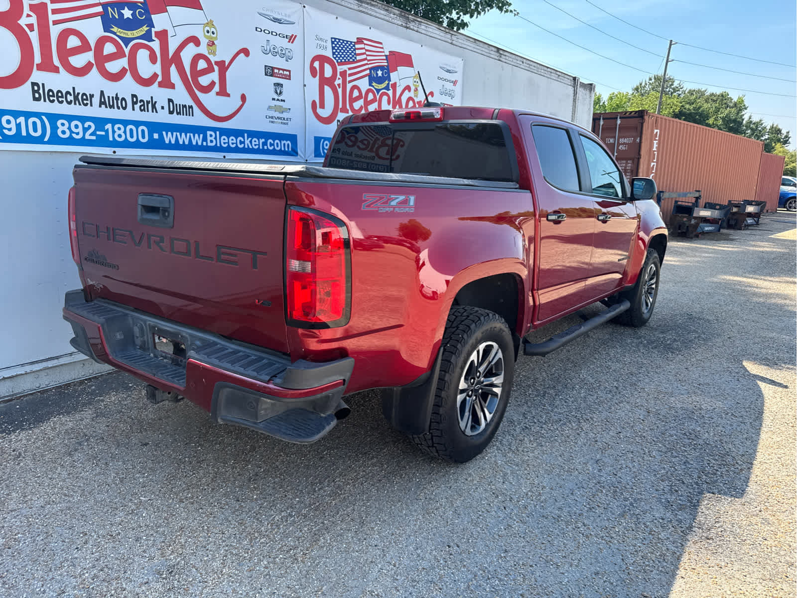 Used 2021 Chevrolet Colorado Z71 w/ Safety Package AWD/4WD image 3