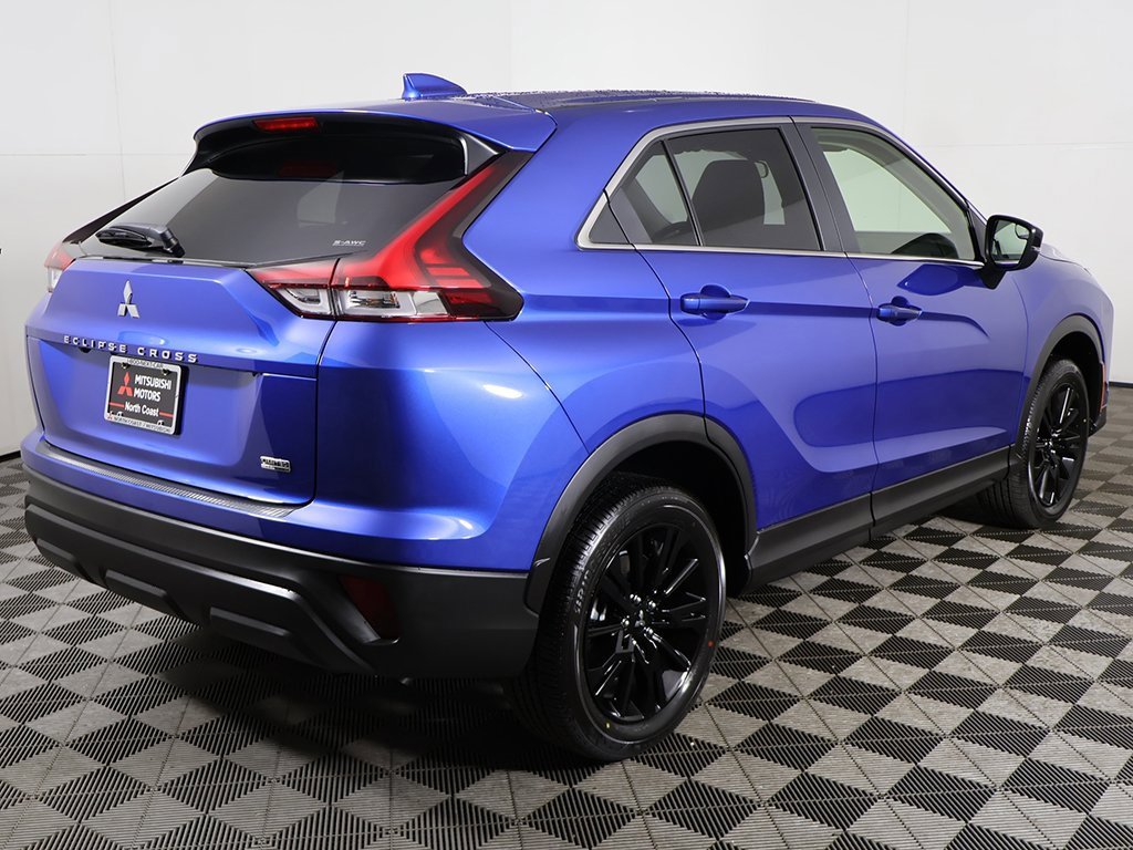 New 2025 Mitsubishi Eclipse Cross LE image 8