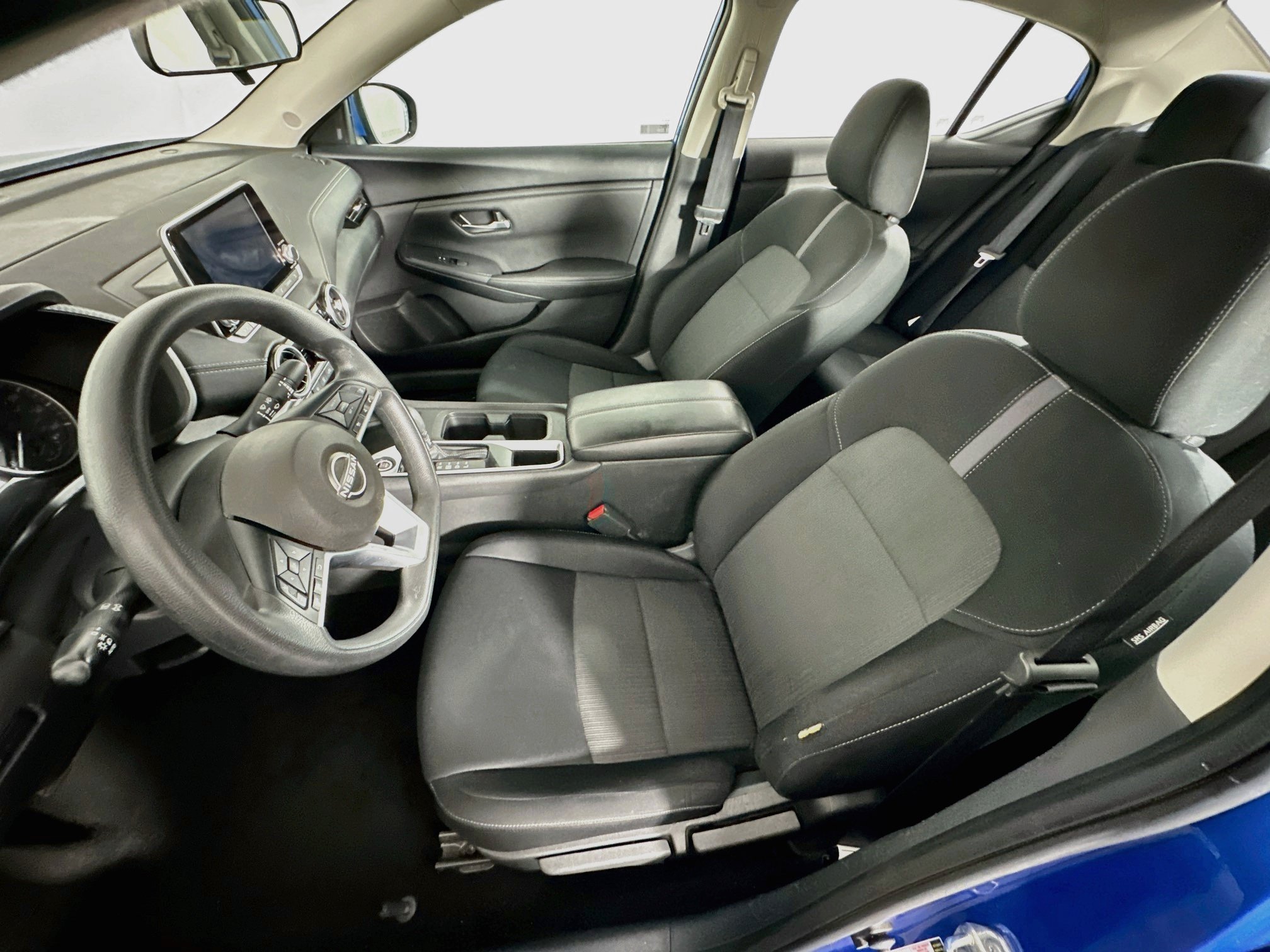 Used 2024 Nissan Sentra SV FWD image 13