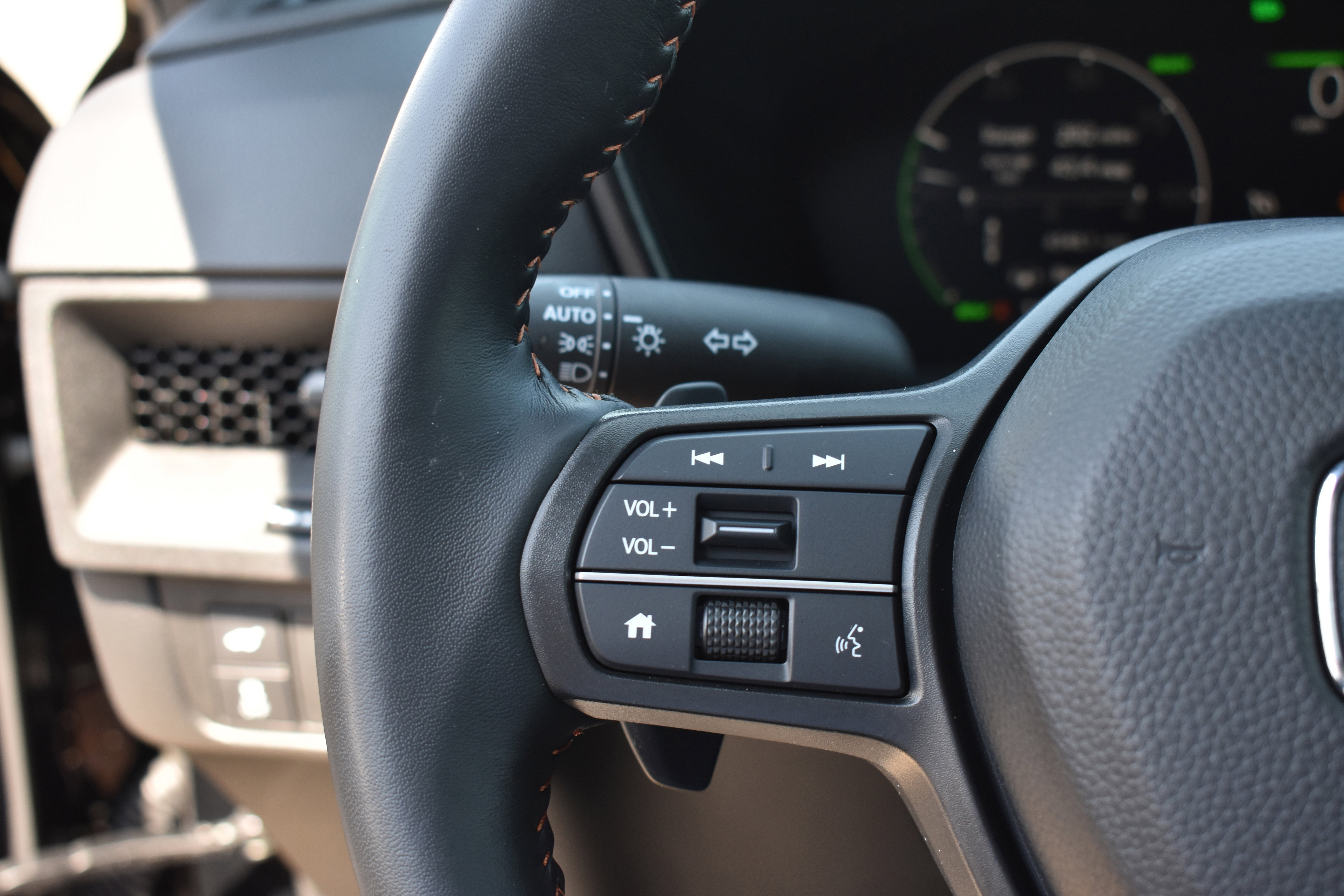 Used 2025 Honda CR-V Sport-L image 15