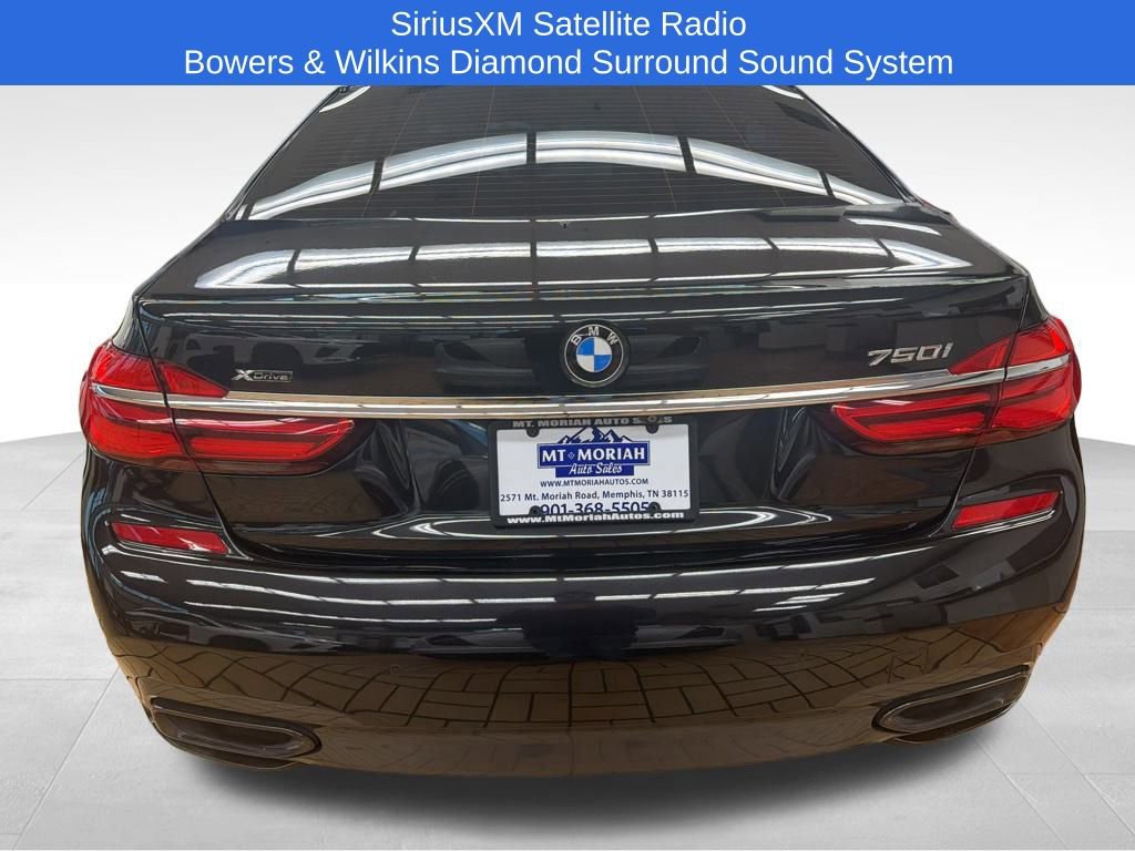 Used 2017 BMW 750i xDrive image 7