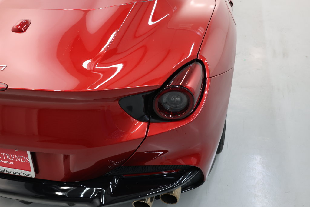 Used 2022 Ferrari Portofino M RWD image 85